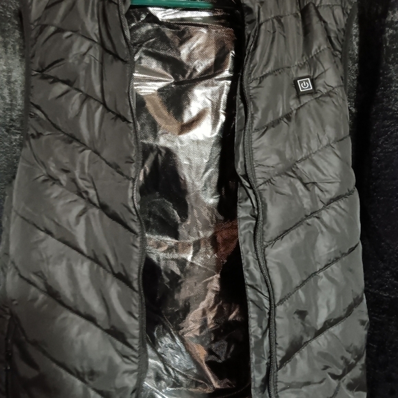 Heated vest - Picture 3 of 5